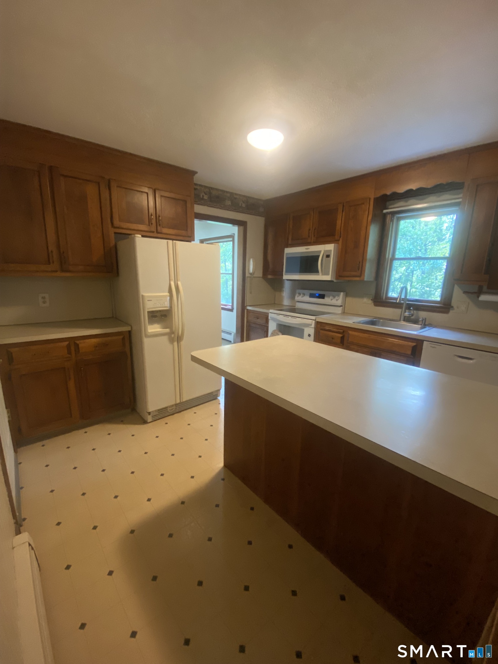 28 Deer Run Trail Manchester CT 06042