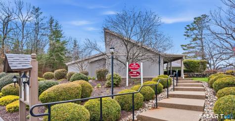 1 Coach Drive Southington CT 06489