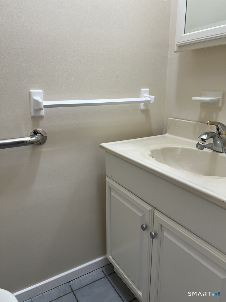 8 Roma Street East Haven CT 06512