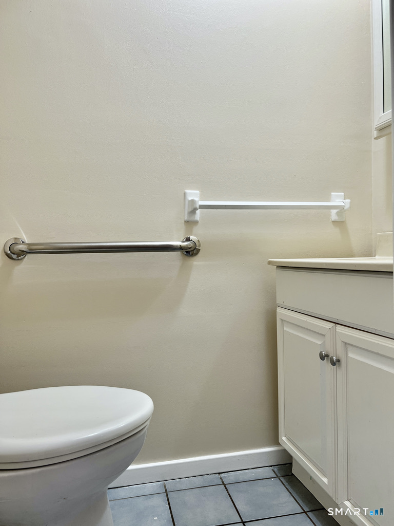 8 Roma Street East Haven CT 06512