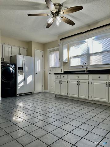 8 Roma Street East Haven CT 06512