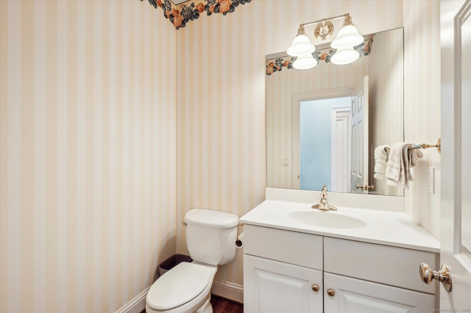 2 Muirfield Lane Avon CT 06001