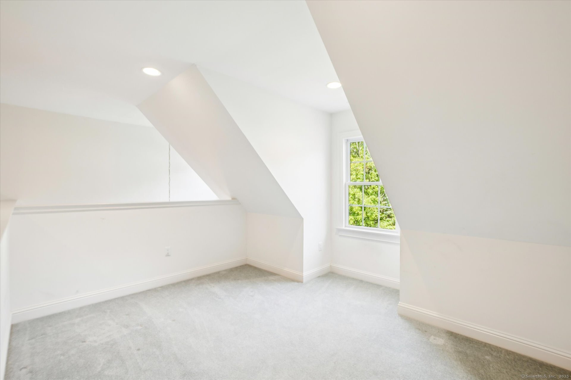 2 Muirfield Lane Avon CT 06001