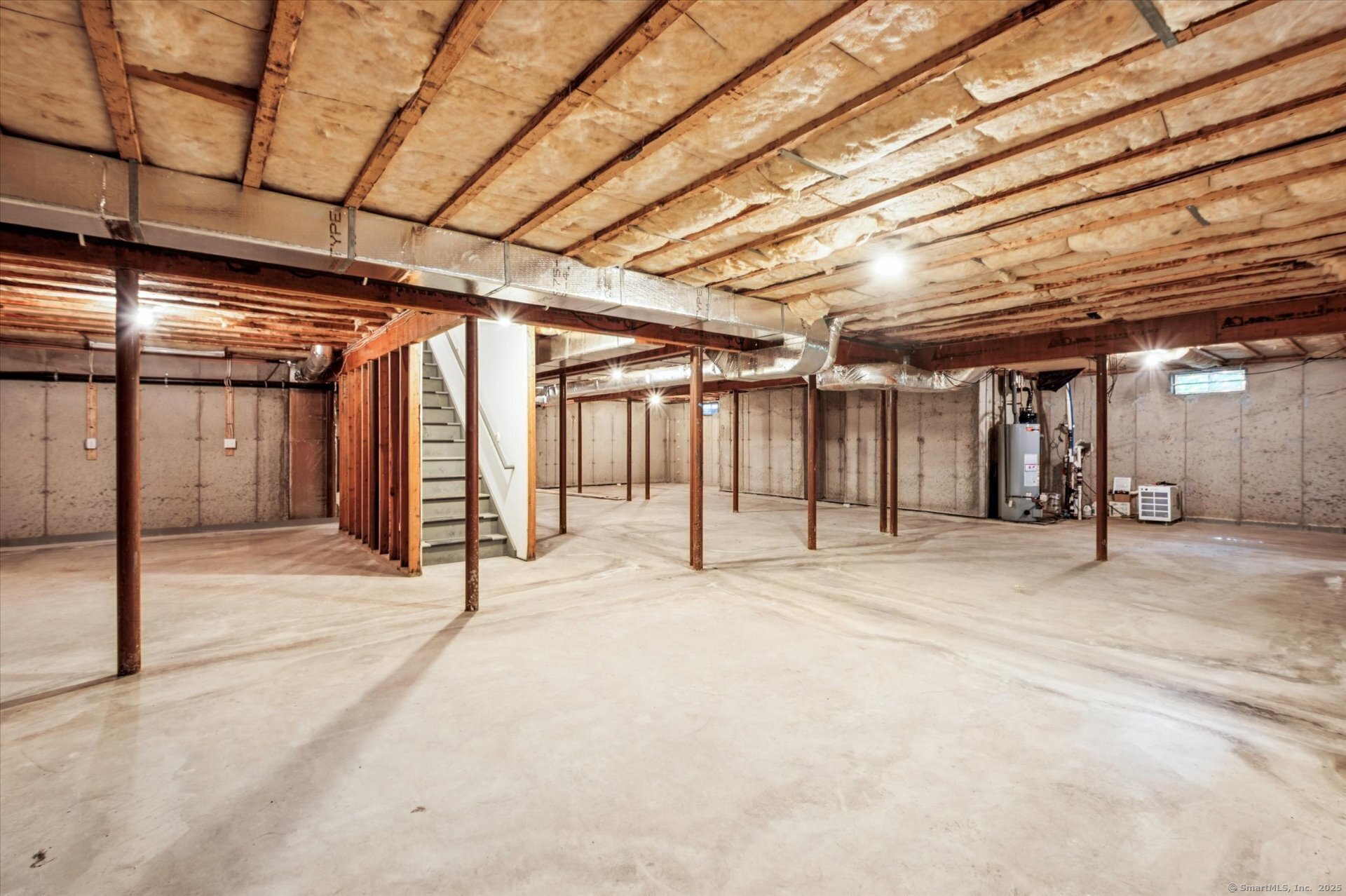 2 Muirfield Lane Avon CT 06001