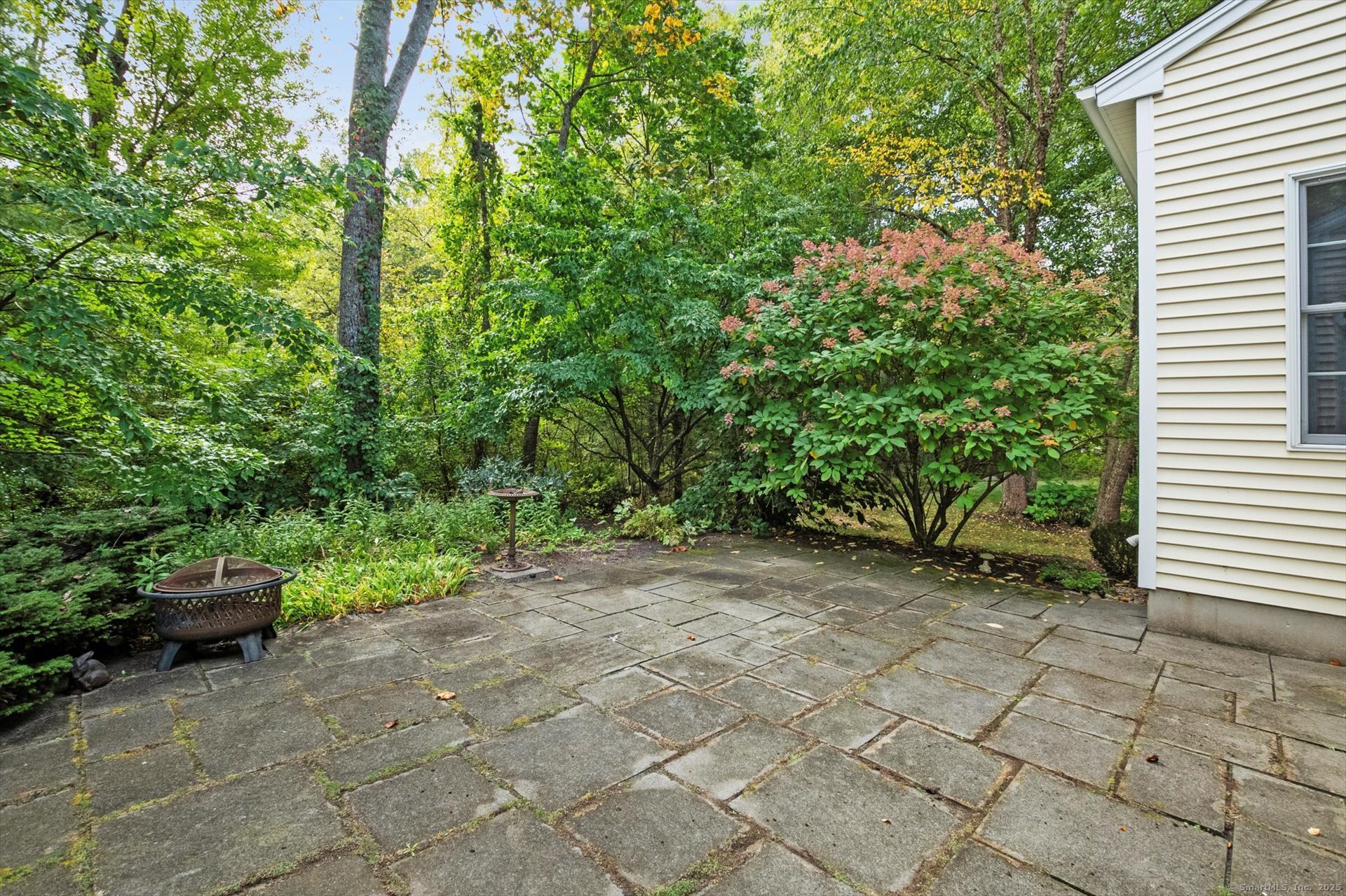 2 Muirfield Lane Avon CT 06001