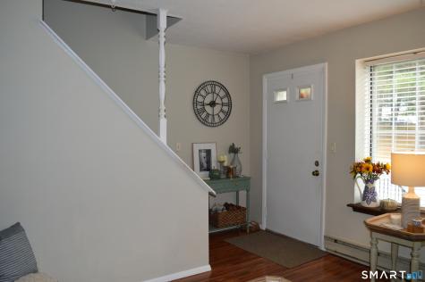163 Cynthia Lane Middletown CT 06457