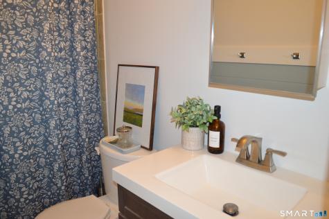 163 Cynthia Lane Middletown CT 06457