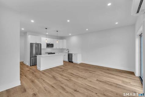 138 Boston Post Road East Lyme CT 06333