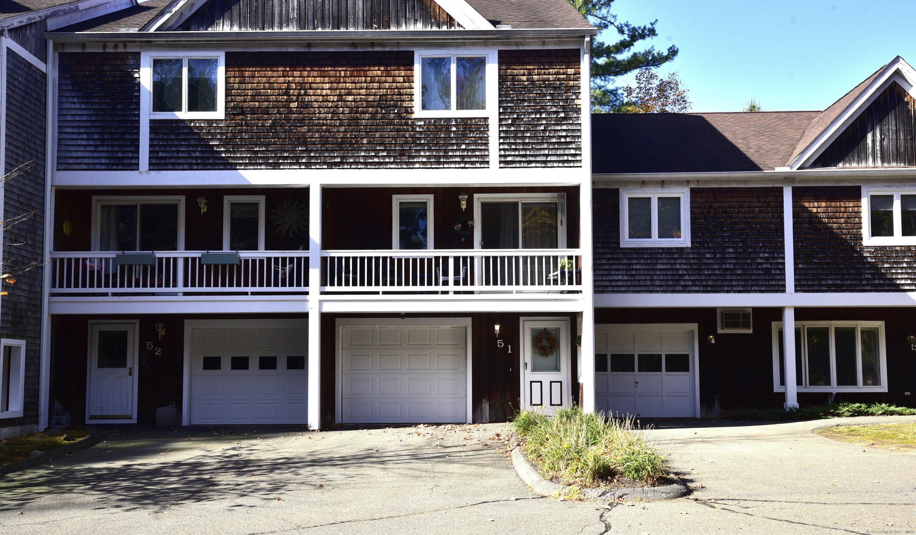 51 Songbird Lane Farmington CT 06032