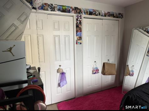 213 West Walk West Haven CT 06516