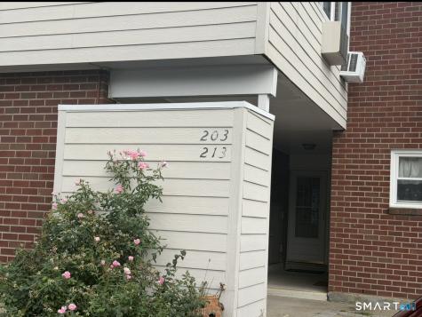 213 West Walk West Haven CT 06516