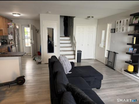 213 West Walk West Haven CT 06516