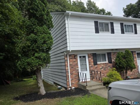 60 Skyline Drive Montville CT 06382