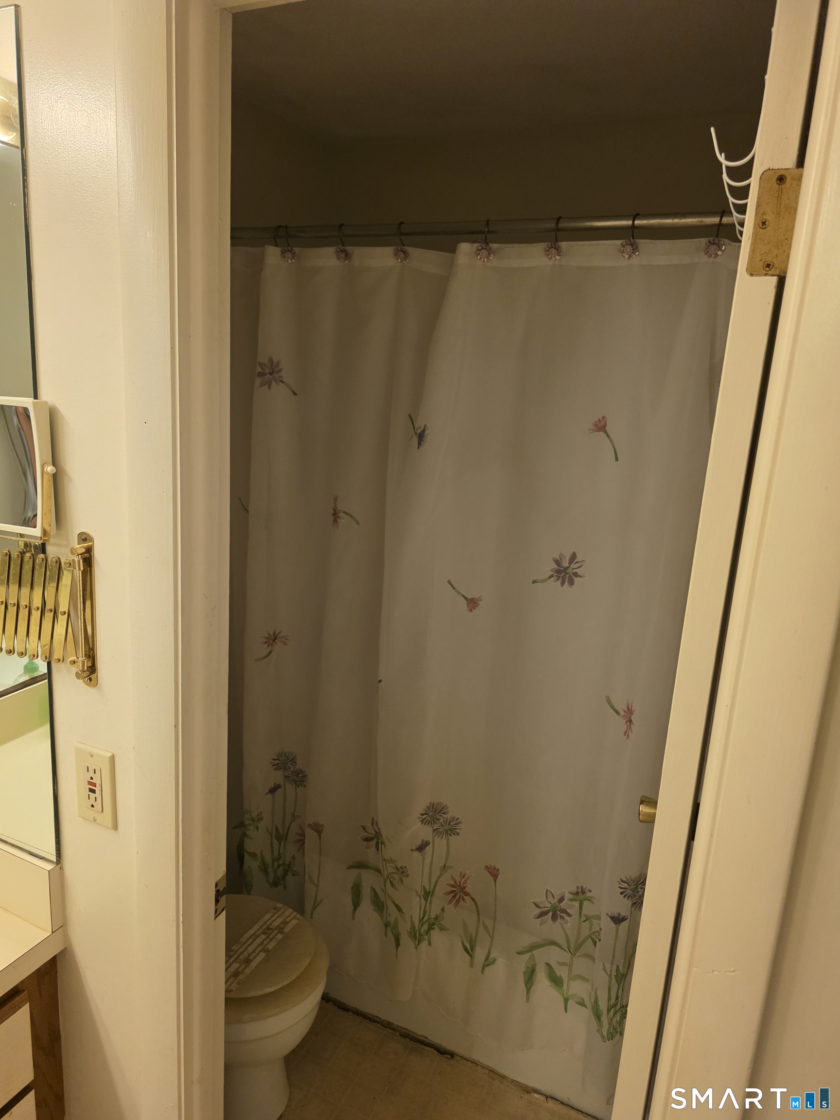60 Skyline Drive Montville CT 06382