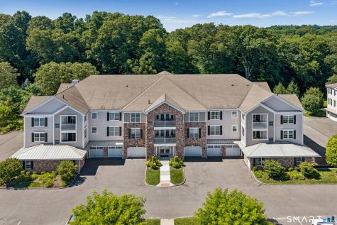 1227 Brookside Court Newtown CT 06470
