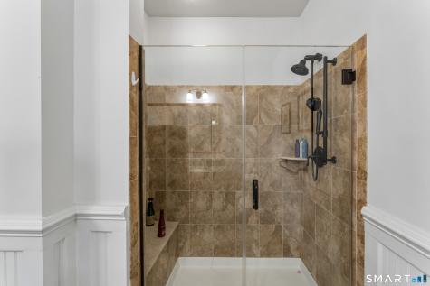1227 Brookside Court Newtown CT 06470