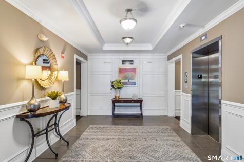 1227 Brookside Court Newtown CT 06470