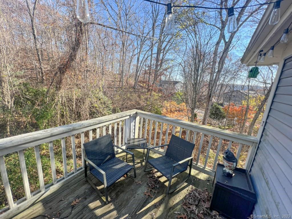 75 Redwood Drive East Haven CT 06513
