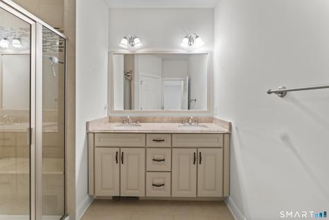 20 Brookside Court Newtown CT 06470