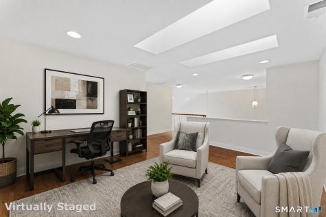 20 Brookside Court Newtown CT 06470