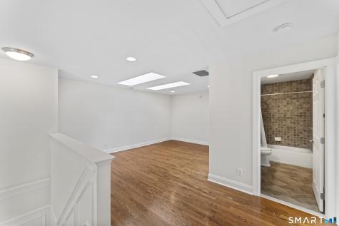 20 Brookside Court Newtown CT 06470