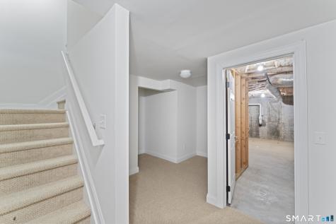 20 Brookside Court Newtown CT 06470