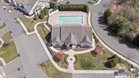 20 Brookside Court Newtown CT 06470