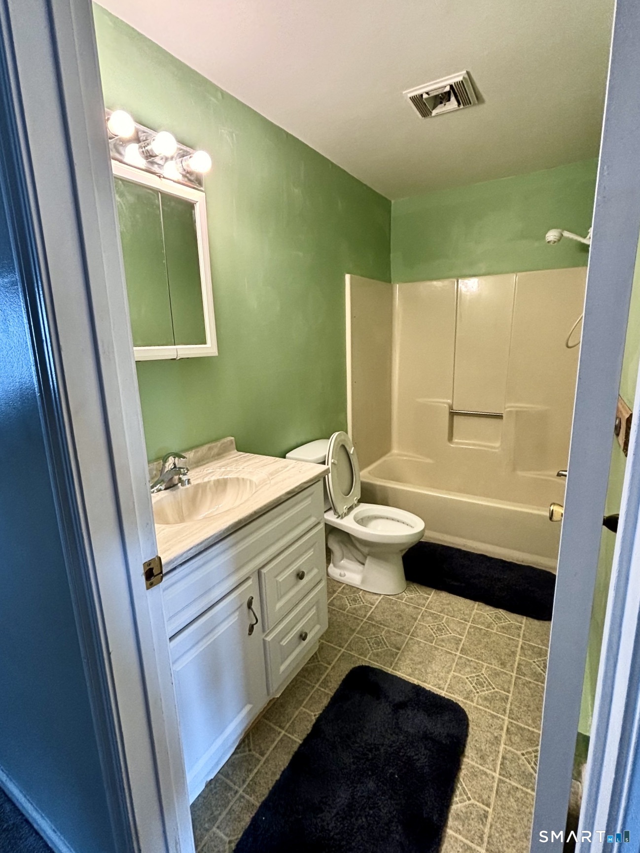 63 East Center Street Torrington CT 06790