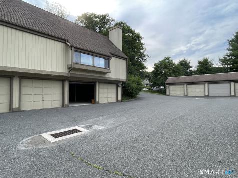 184 Heritage Village Southbury CT 06488