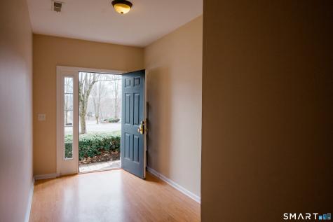 47 Nolan Circle Manchester CT 06042
