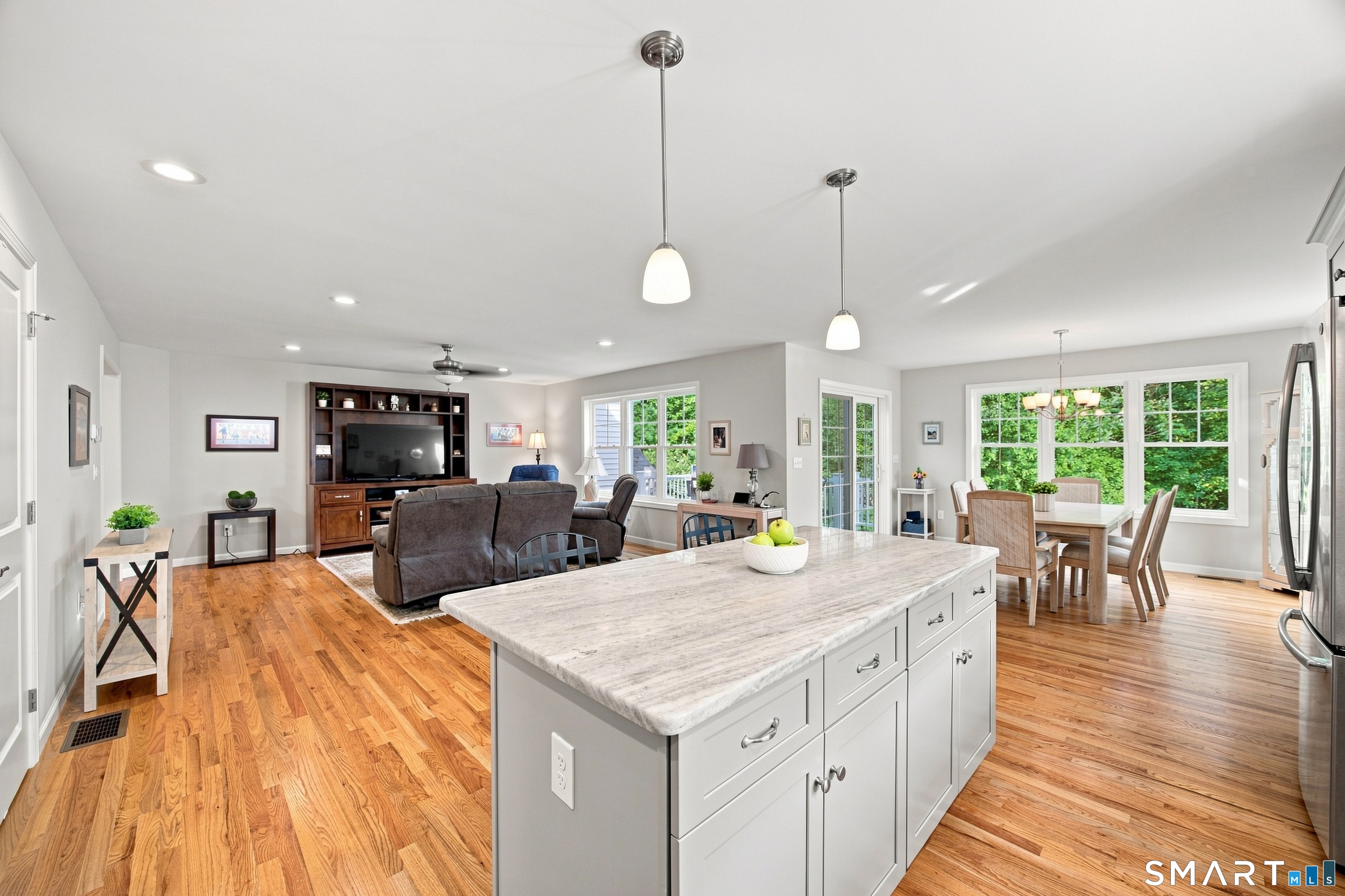 12 Copley Circle Enfield CT 06082