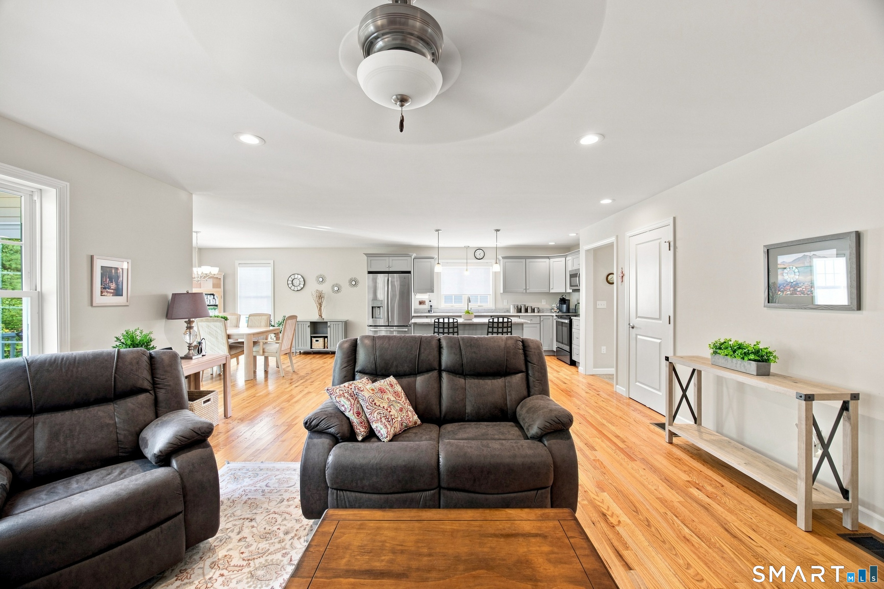 12 Copley Circle Enfield CT 06082