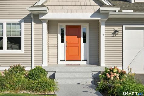 12 Copley Circle Enfield CT 06082