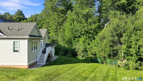 12 Copley Circle Enfield CT 06082