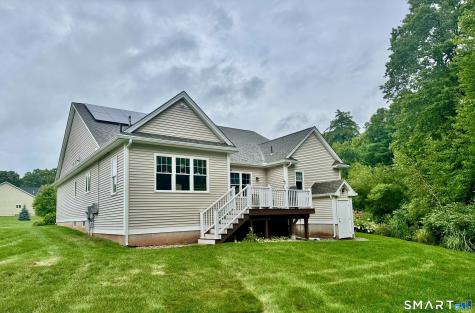 12 Copley Circle Enfield CT 06082