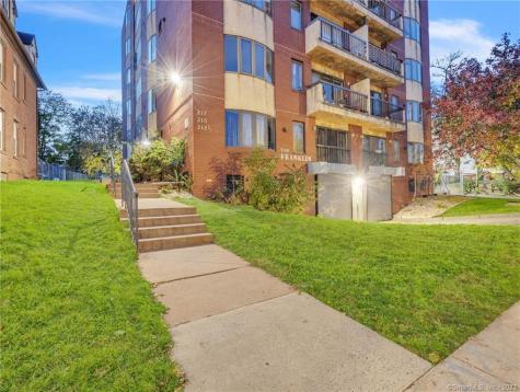 213 Franklin Avenue Hartford CT 06114