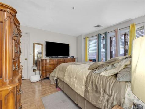 213 Franklin Avenue Hartford CT 06114