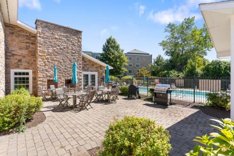 60 Maple Street Branford CT 06405