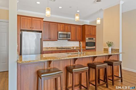 60 Maple Street Branford CT 06405