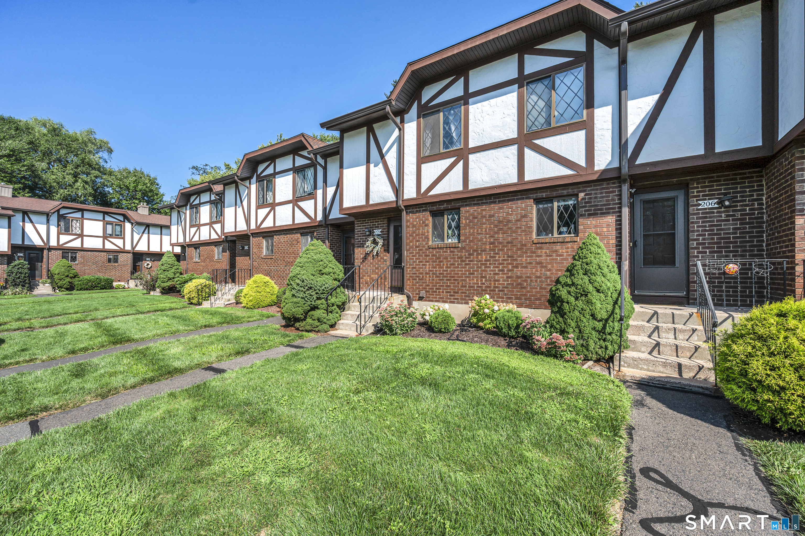 205 Cedar Hollow Drive Rocky Hill CT 06067