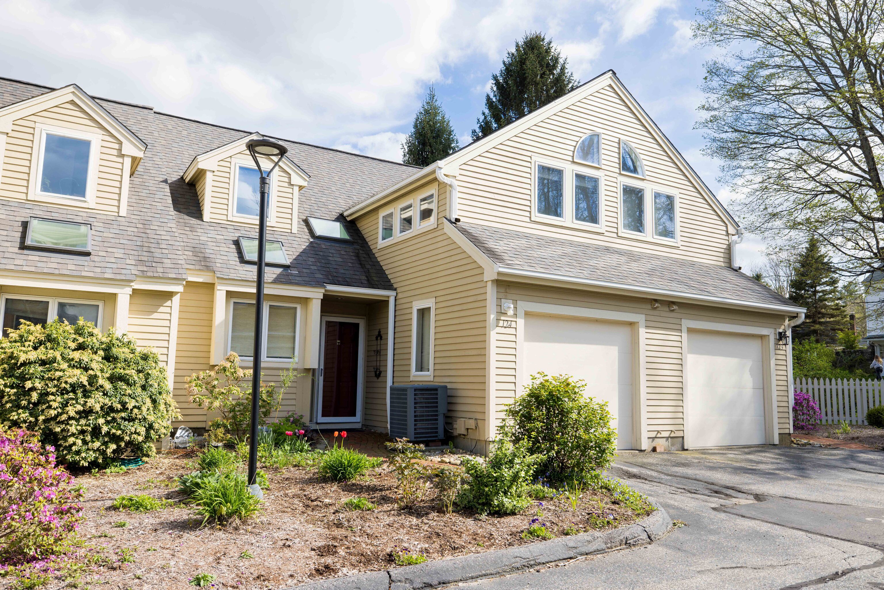 124 Courtyard Lane Mansfield CT 06268