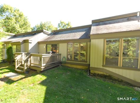 2 Heritage Crest Southbury CT 06488