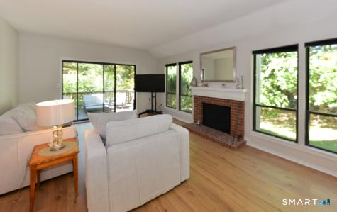 2 Heritage Crest Southbury CT 06488