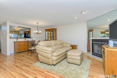 21 Wynwood Drive Cromwell CT 06416