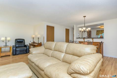 21 Wynwood Drive Cromwell CT 06416