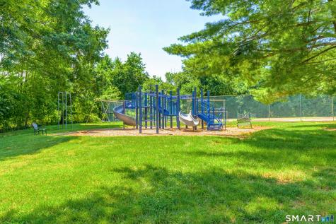21 Wynwood Drive Cromwell CT 06416
