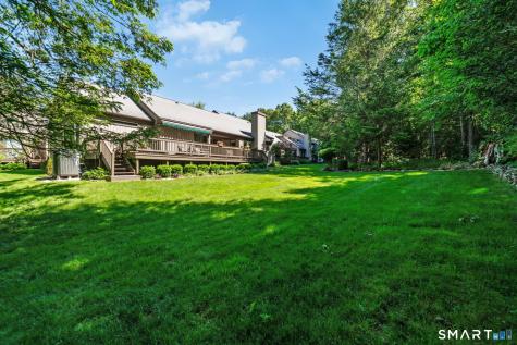 28 Heritage Crest Southbury CT 06488