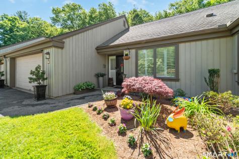 28 Heritage Crest Southbury CT 06488