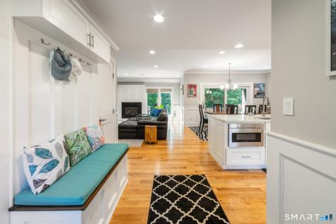 28 Heritage Crest Southbury CT 06488