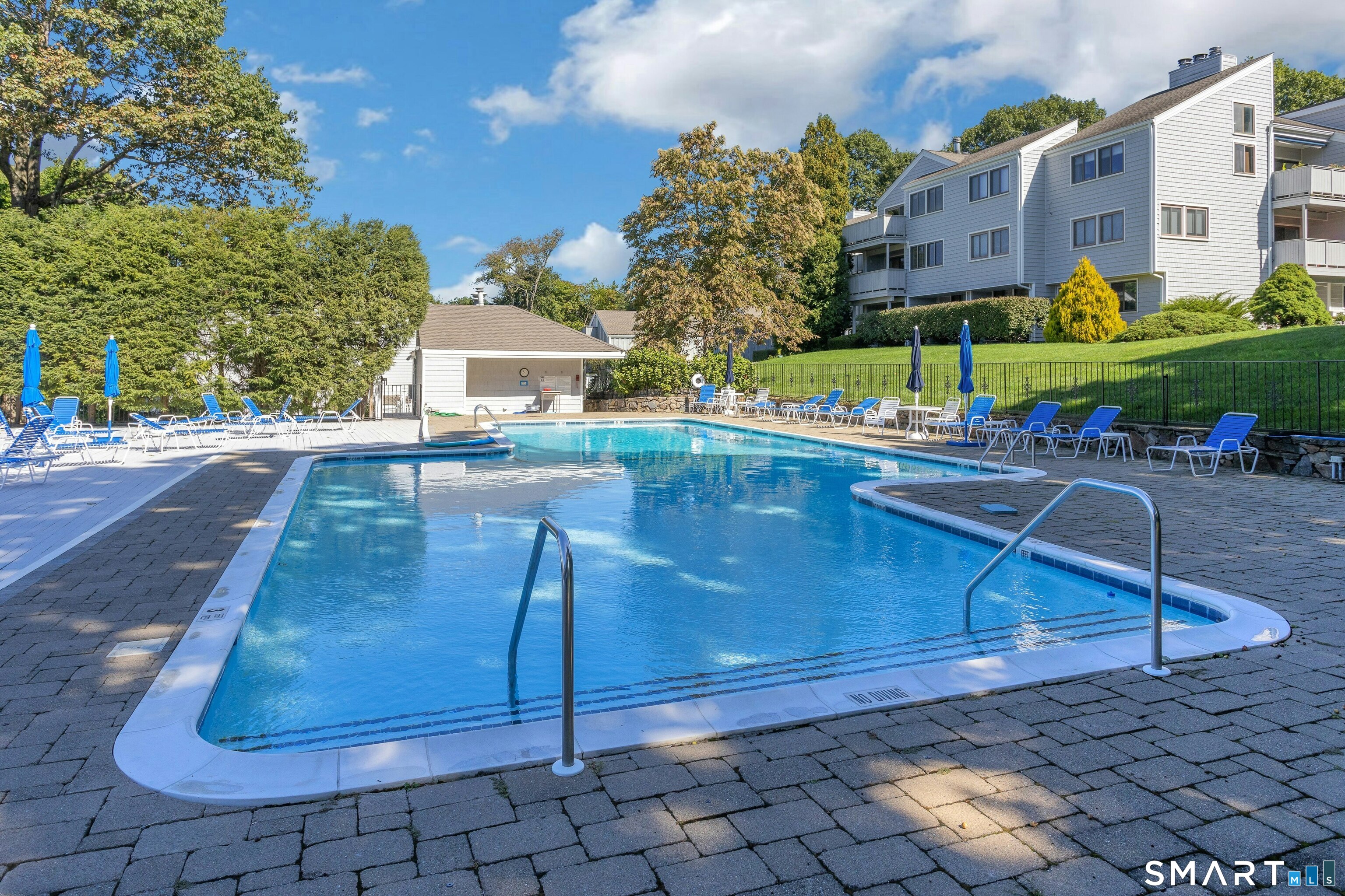 147 Rowayton Woods Drive Norwalk CT 06854